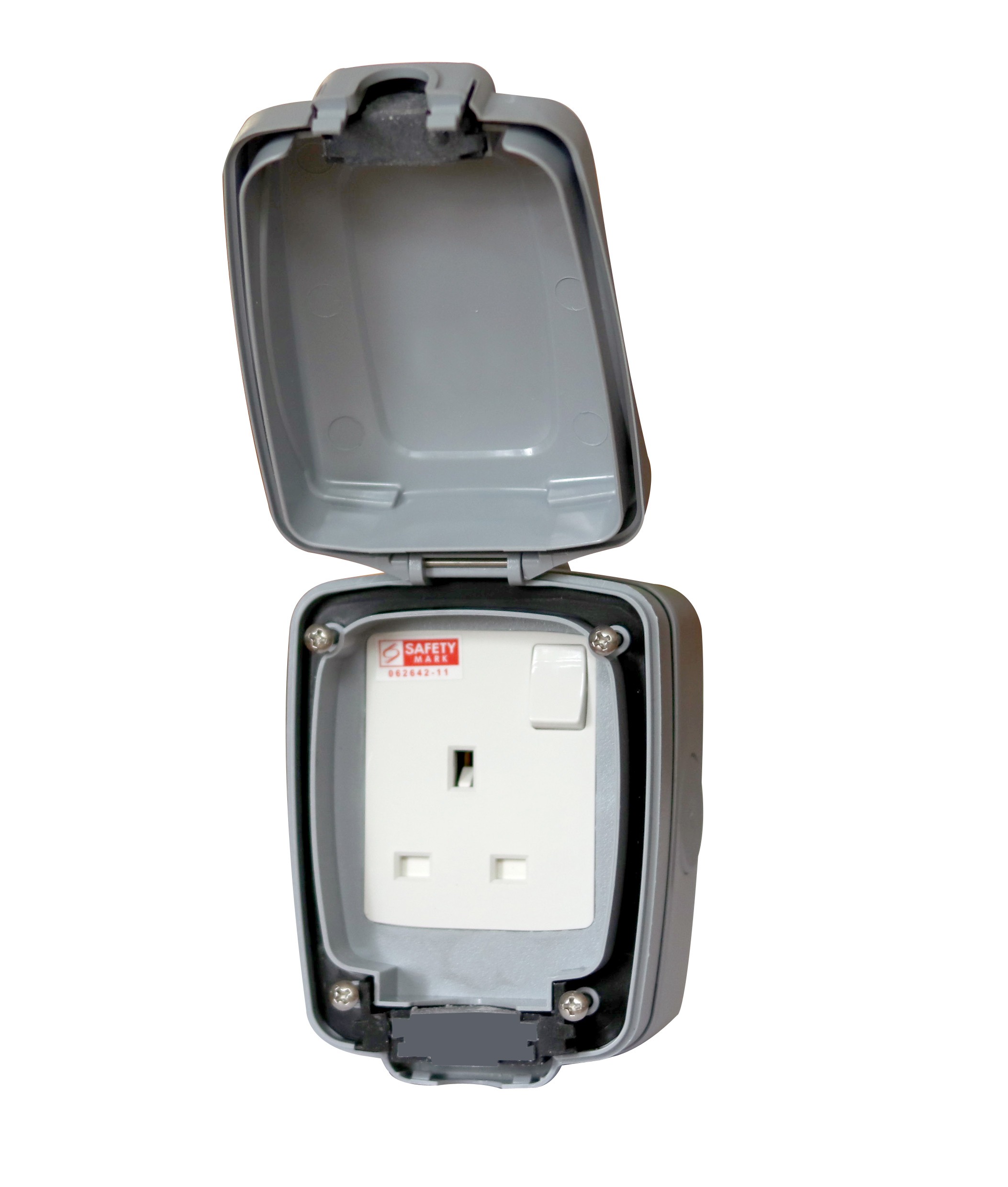 MK 13A Single Gang Weatherproof Switch Socket 86486GRY, Robust Outdoor-Rated Electrical Socket with Protective Casing, Gray Finish, IP65 Rated for Harsh Environments, Ideal for Exterior Installations